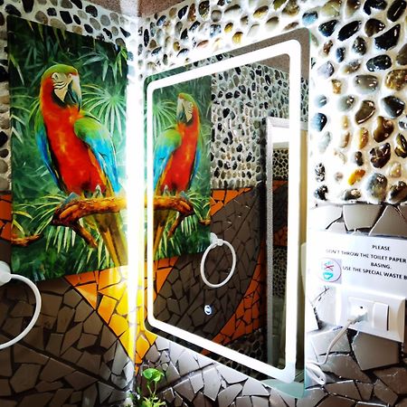Sunrise House Bed & Breakfast เกโปส ภายนอก รูปภาพ