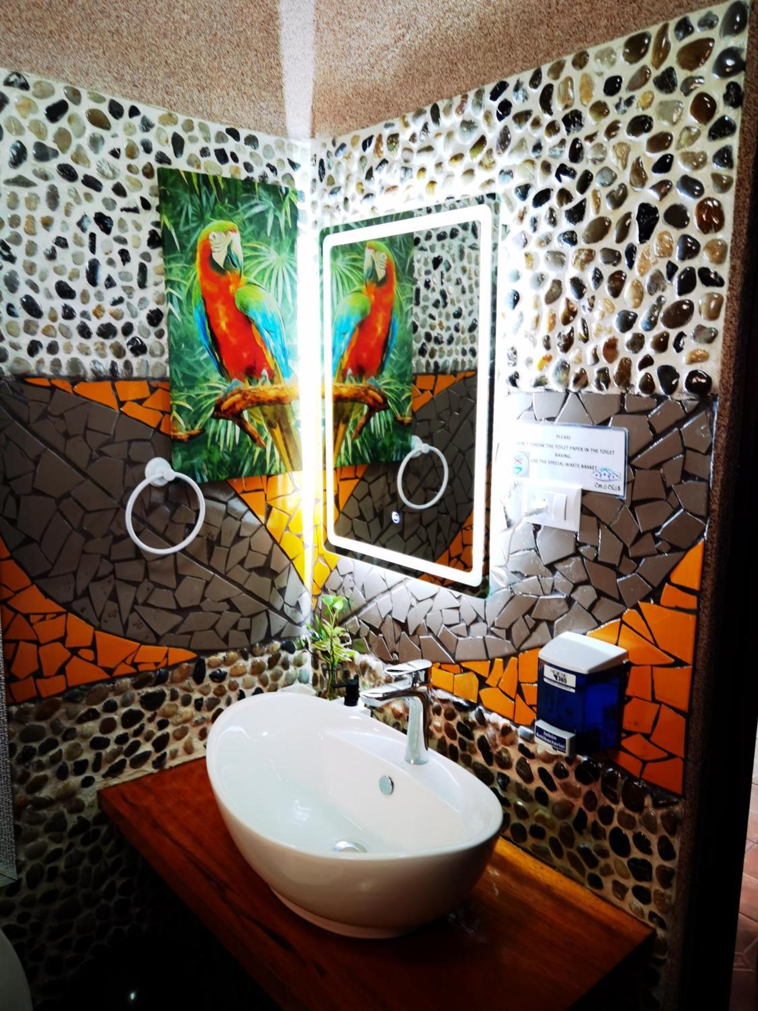 Sunrise House Bed & Breakfast เกโปส ภายนอก รูปภาพ