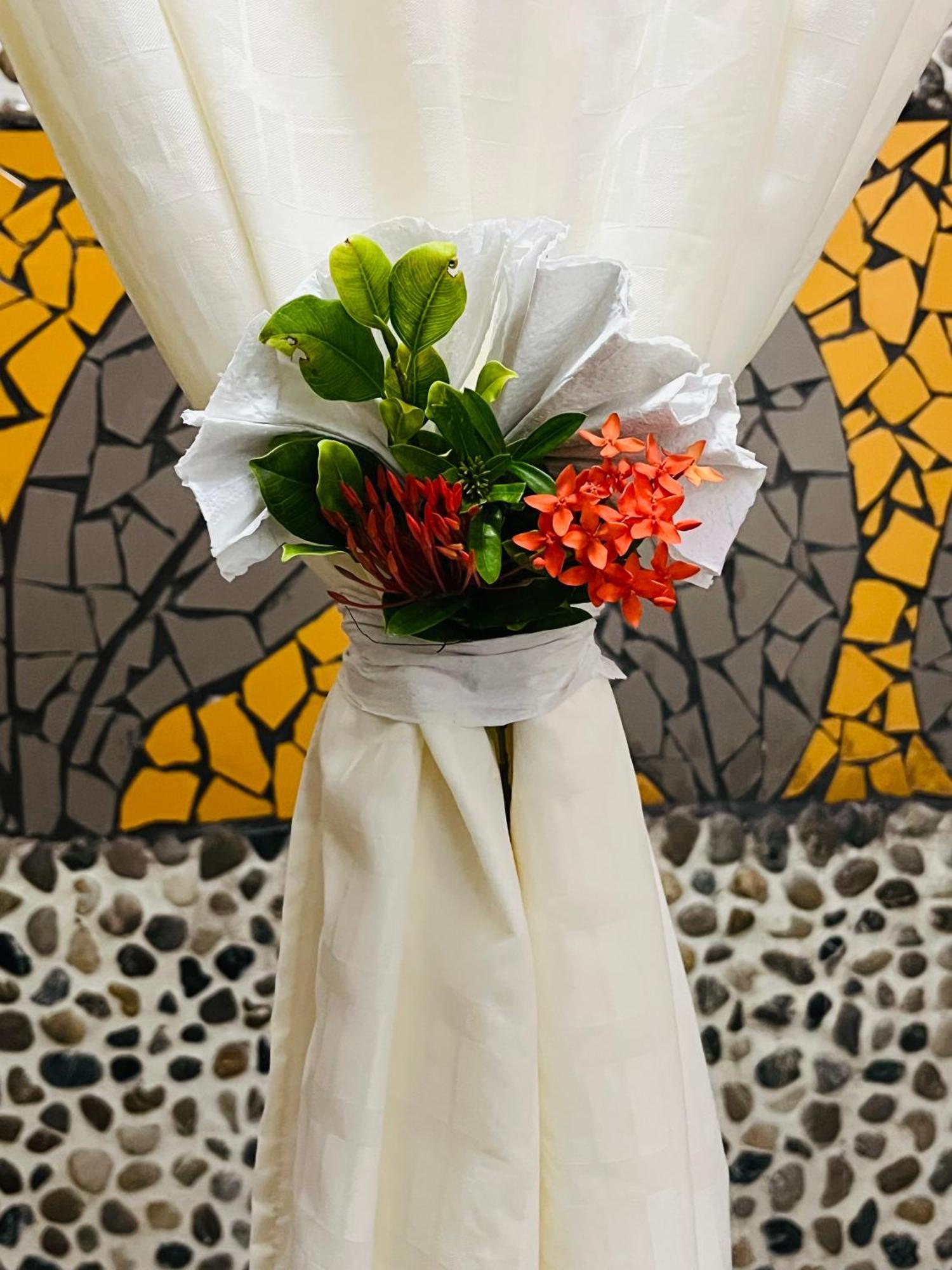 Sunrise House Bed & Breakfast เกโปส ภายนอก รูปภาพ