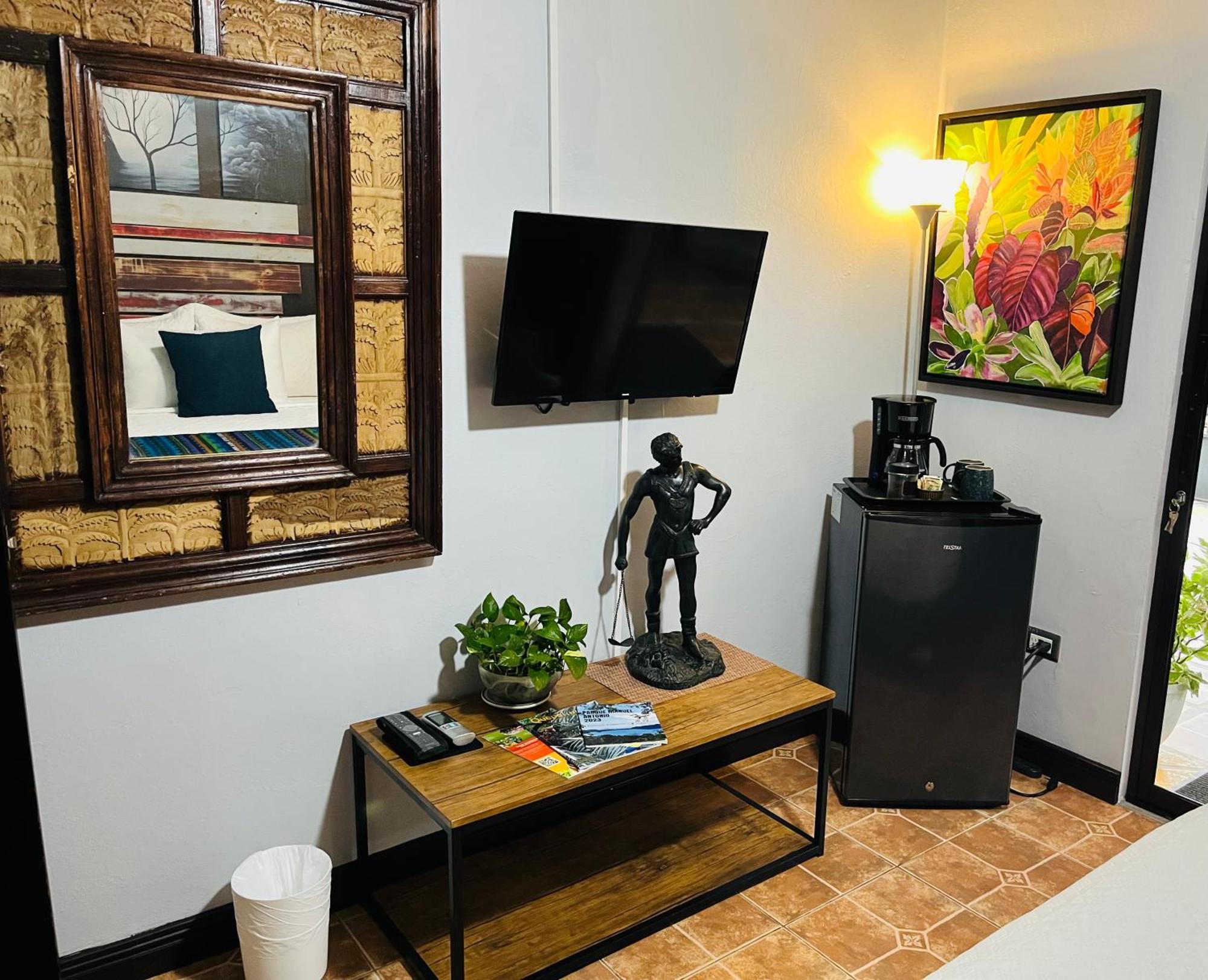 Sunrise House Bed & Breakfast เกโปส ภายนอก รูปภาพ