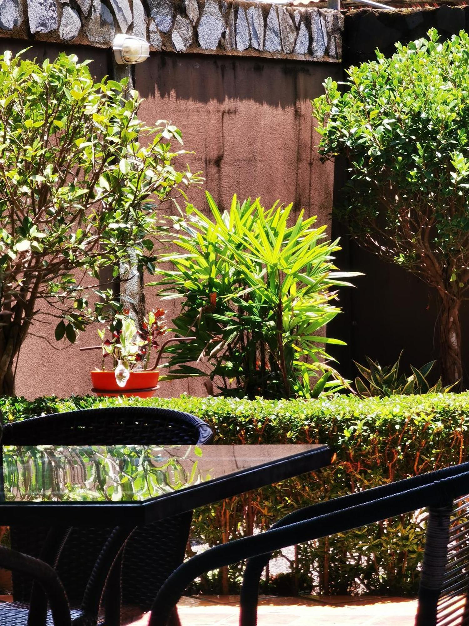 Sunrise House Bed & Breakfast เกโปส ภายนอก รูปภาพ