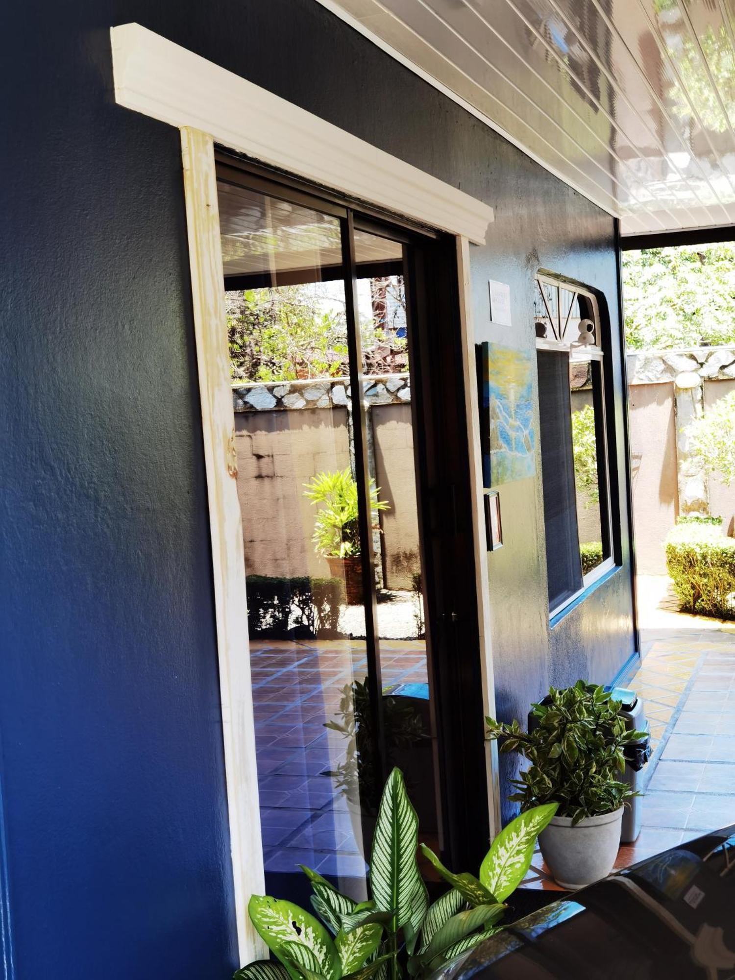 Sunrise House Bed & Breakfast เกโปส ภายนอก รูปภาพ